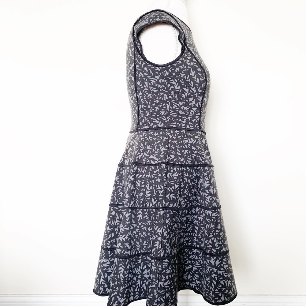 Halston Heritage black and gray capsleeve dress - Picture 2 of 7